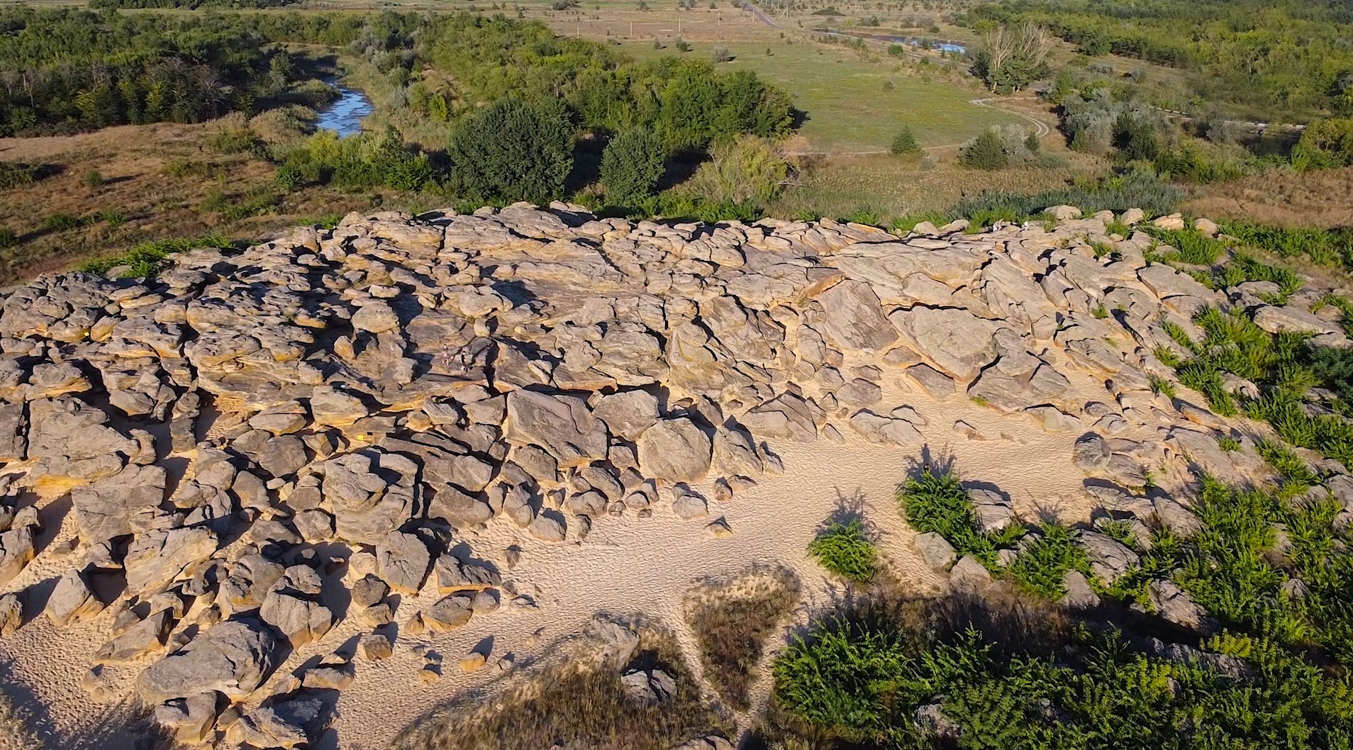Осеннее приморье: нетипичные маршруты для путешествий на Азовском побережье